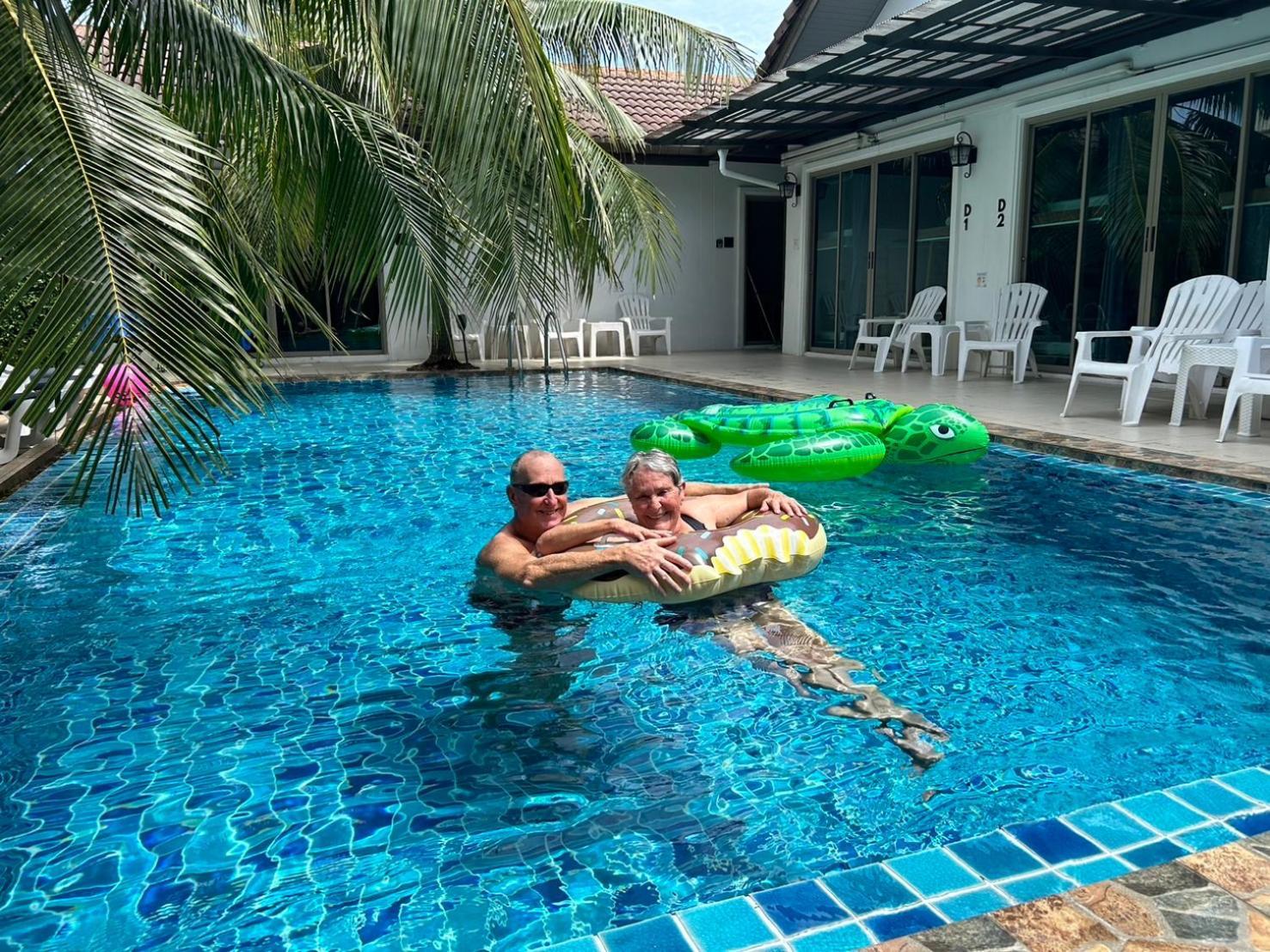 The Snug Airportel - Phuket Airport Nai Yang Beach Exteriör bild