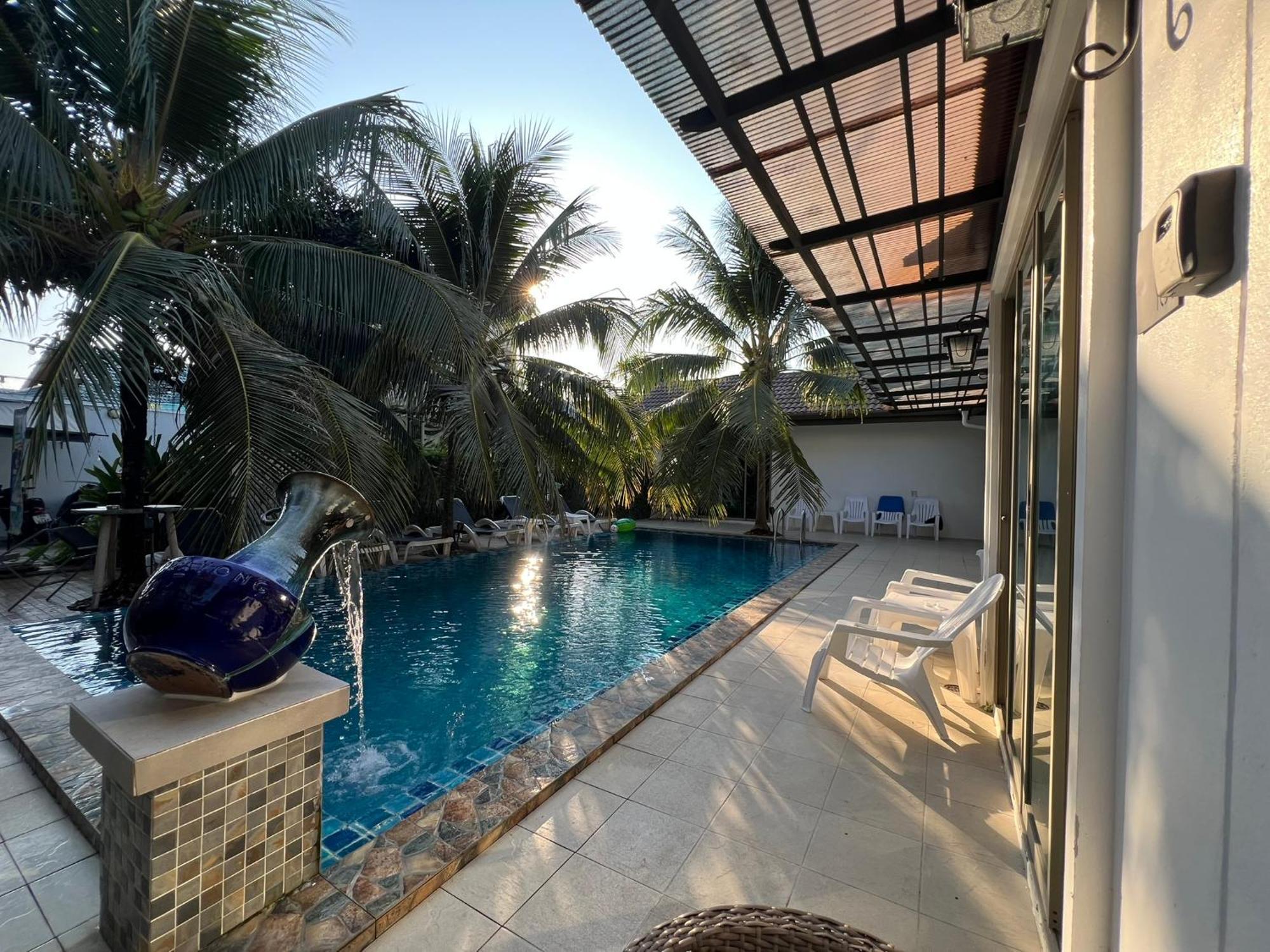 The Snug Airportel - Phuket Airport Nai Yang Beach Exteriör bild